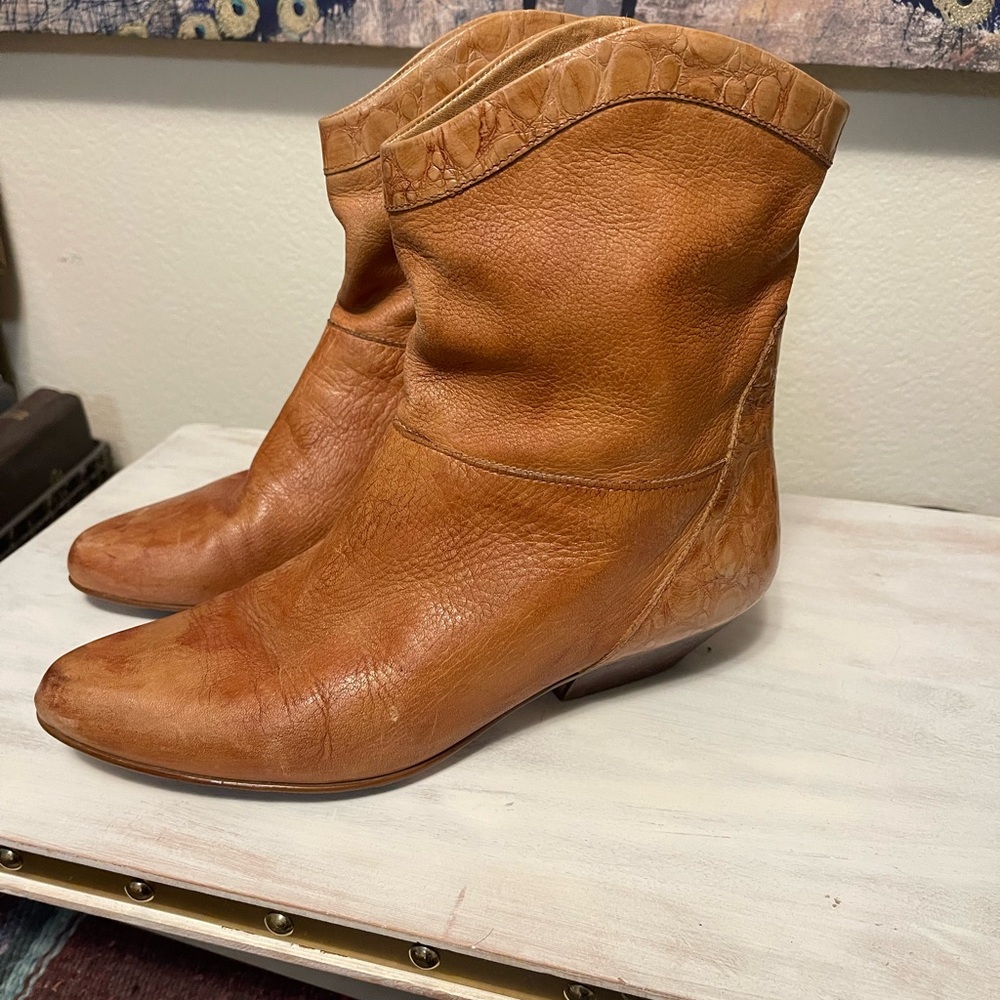 Tan Leather Women's Boots